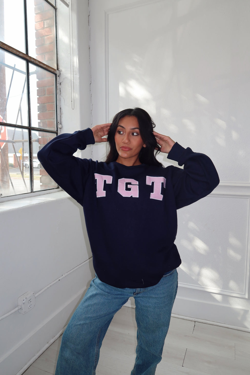 TGT Crewneck- Navy