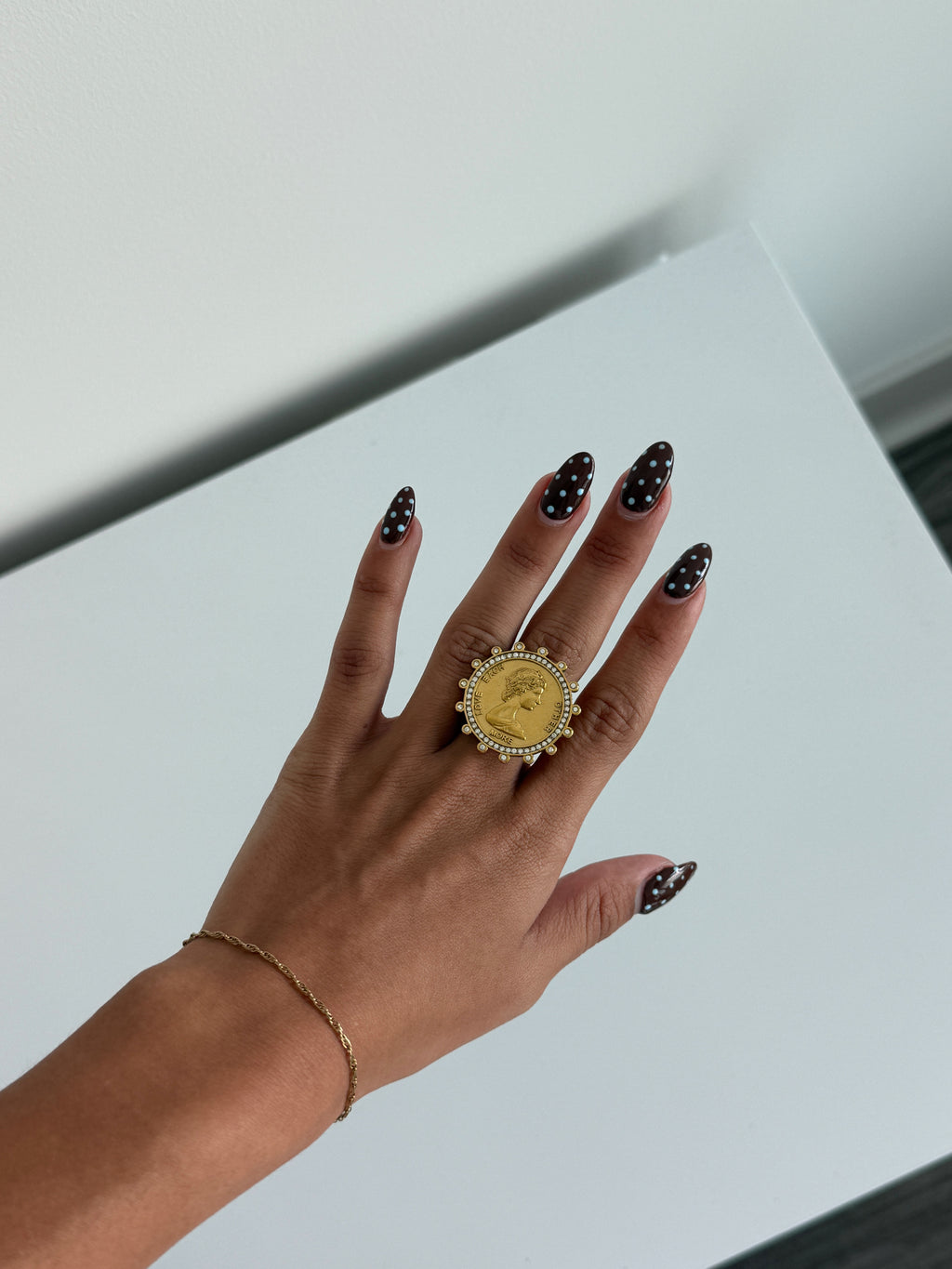 JUMBO COIN RING